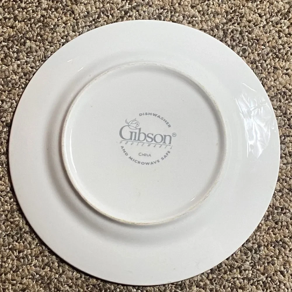 Gibson Green & Red Apple Decorative Plate